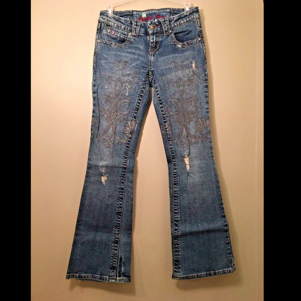 Candie's Distressed Jeans Embroidered Lace Pattern